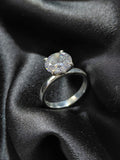 Anel Moissanite